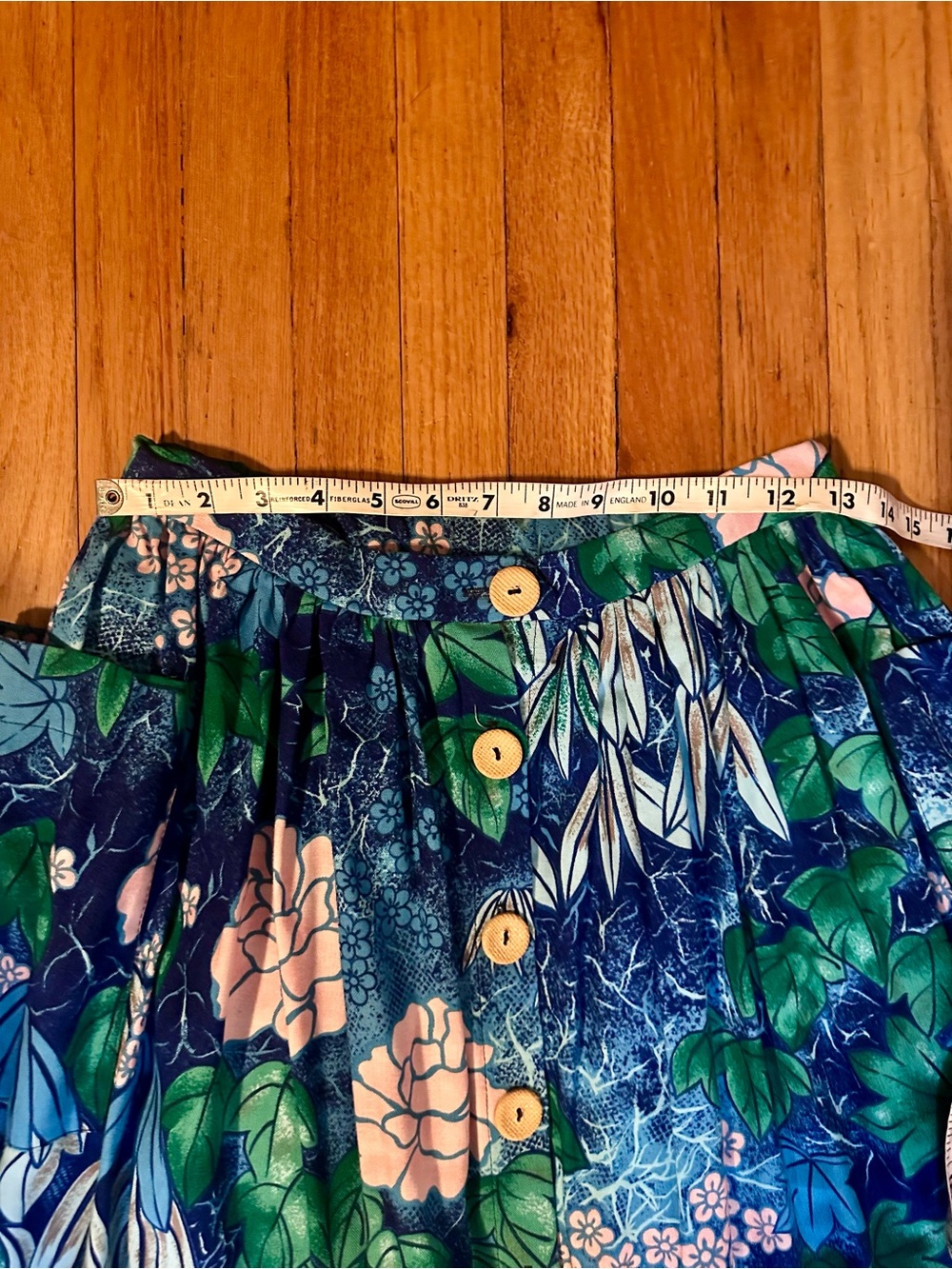 Scout 1940’s inspired blue floral barkcloth midi skirt, pockets, buttons, medium - Picture 6 of 9